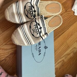 Prada Milano Espedrilles